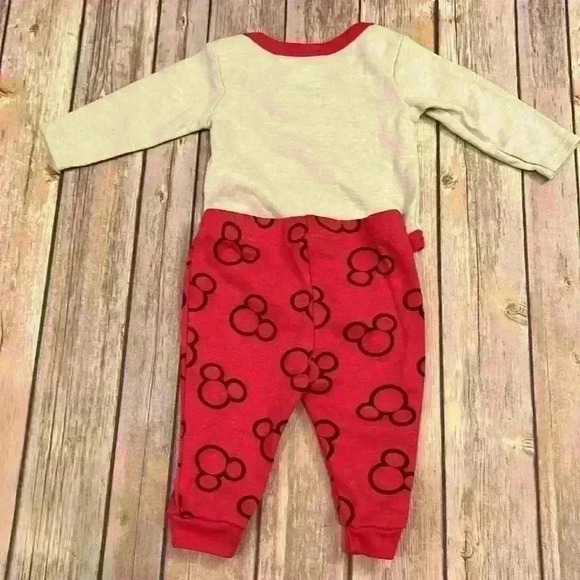 TWIN BUNDLE! Mikey Mouse set with bib | 0-3 Month - Picture 6 of 8